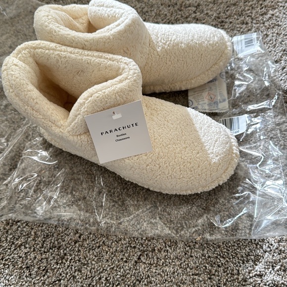 Parachute Shoes - Parachute Cozy Booties